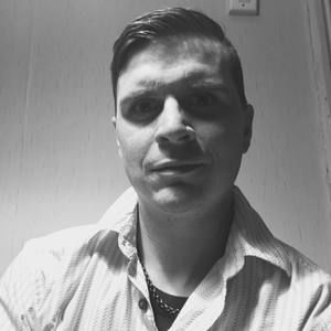 Meet your Posher, Eric